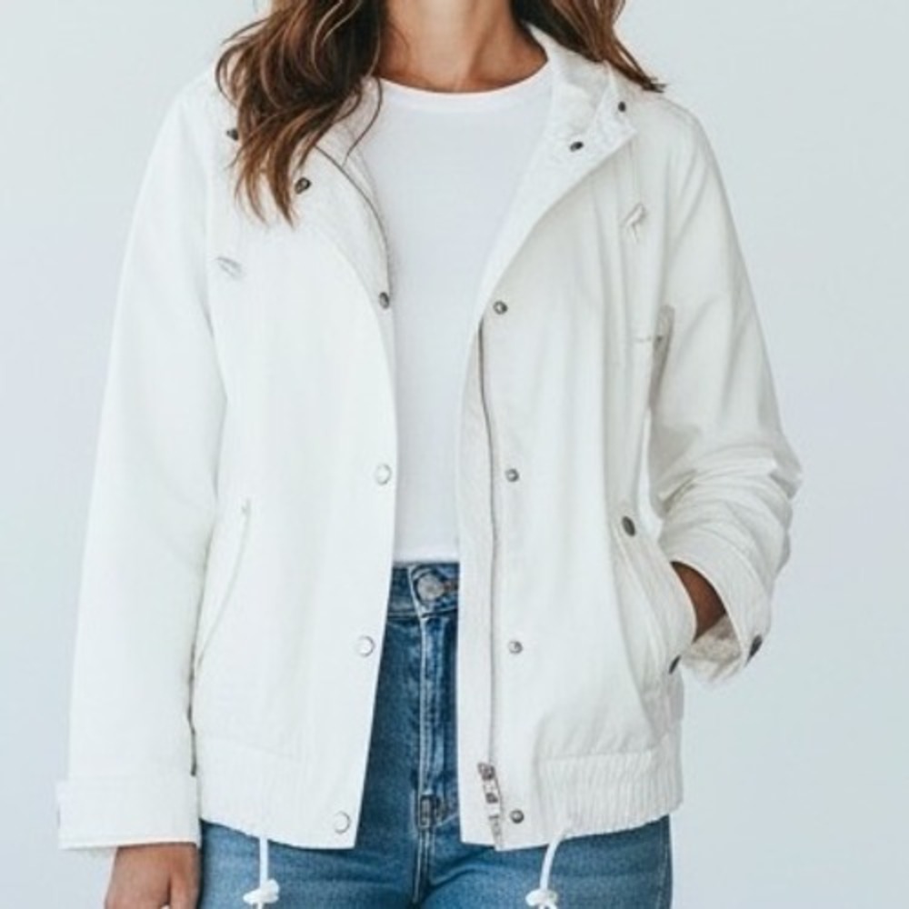 White‎ House Black Market XXS White Hooded Utility Jacket Roll Tab Sleeves